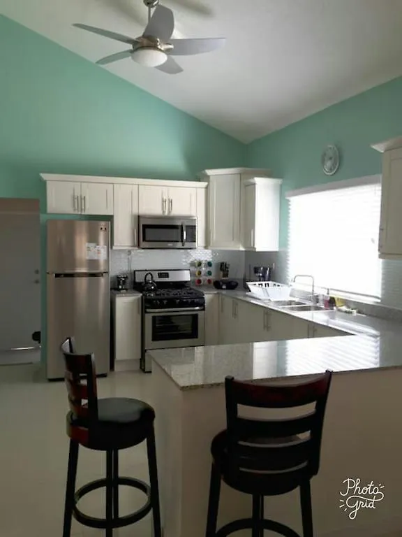 Tatil Evi Caymanas Estate Beautiful Three Bedroom House Spanish Town